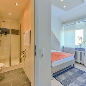 Zimmer mit Queensize-Bett